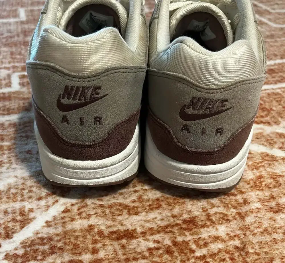 Nike Air Max 1 'Smokey Mauve' Women's Casual Sneakers size 12
